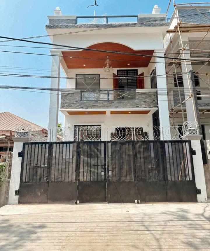 FB_IMG_1743393340343