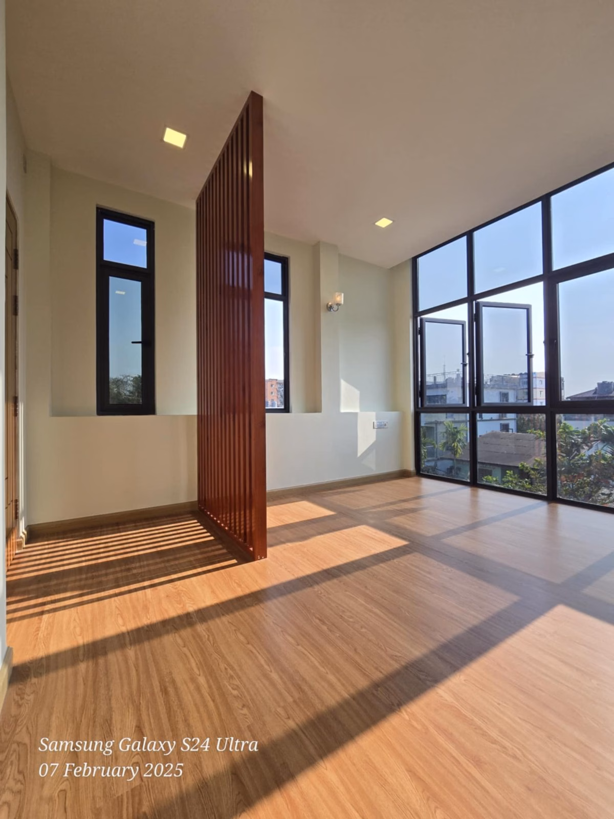 viber_image_2025-04-03_11-51-56-035