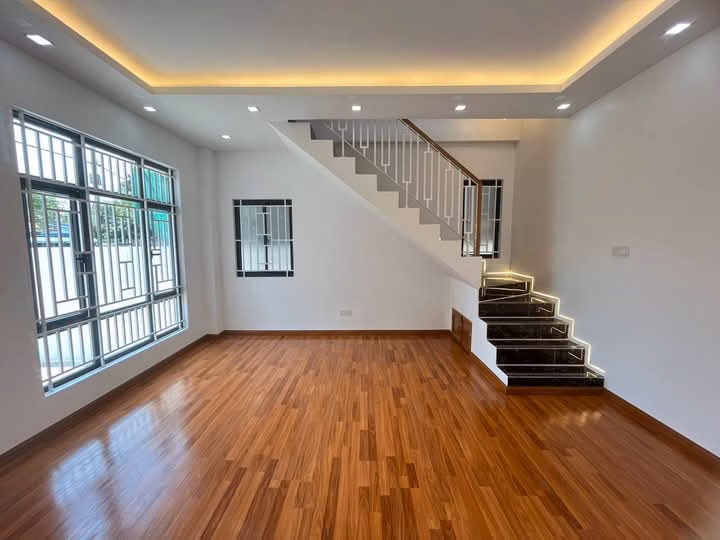 viber_image_2025-04-03_13-20-59-972